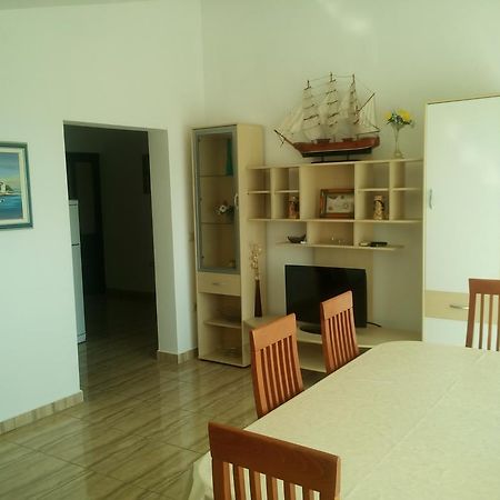 Apartmani Kapitanovic Biograd Na Moru Eksteriør billede